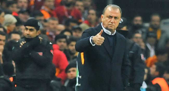 Galatasaray'da Fatih Terim, ksa srede farkn ortaya koydu