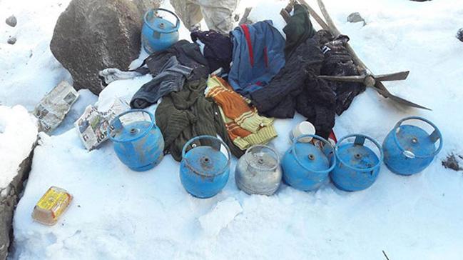 Tunceli'de roketatar ve silah ele geirildi