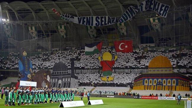 Konyaspor-Fenerbahe mandaki Kuds koreografisi iin tam 144 saat aralksz altlar