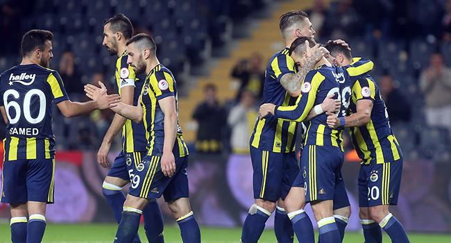 Kadky'de Soldado'nun gecesi!