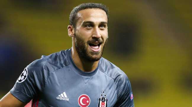 Everton Cenk Tosun transferini bugn bitiriyor