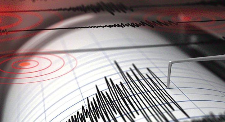 Balkesir'de 4 iddetinde deprem meydana geldi