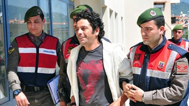 Mutfaktaki hassas terazi oyuncu Selim Erdoan' ele verdi