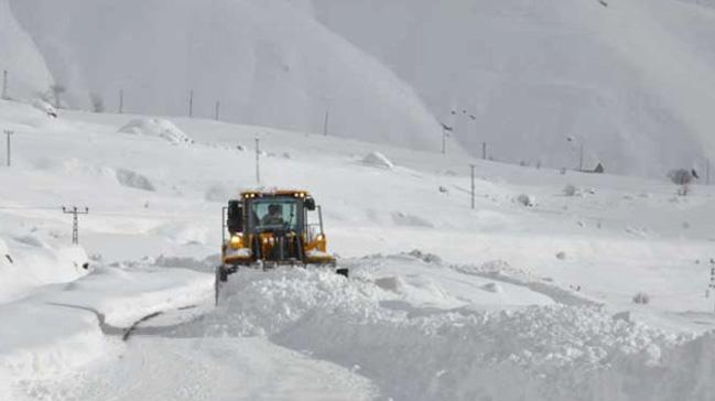 Erzurum, Kars ve Ardahan'da 411 ky yolu kardan kapand