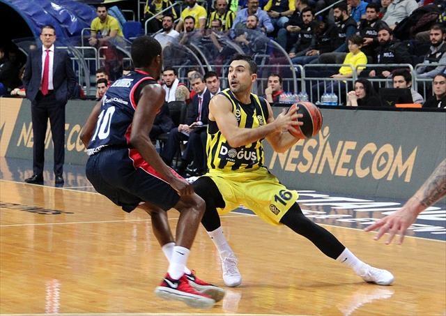 Fenerbahe Dou 2 ma arann ardndan Baskonia'y affetmedi! 79-74