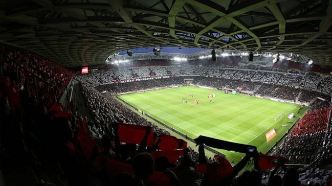 UEFA, 2020 Sper Kupa iin aday stadyumlar aklad