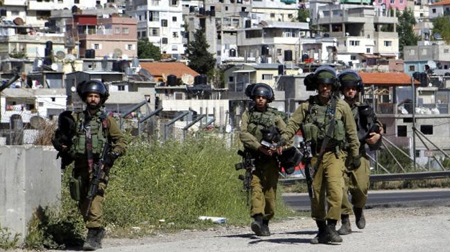 srail askerleri Bat eria'da Filistinlilere mdahale etti