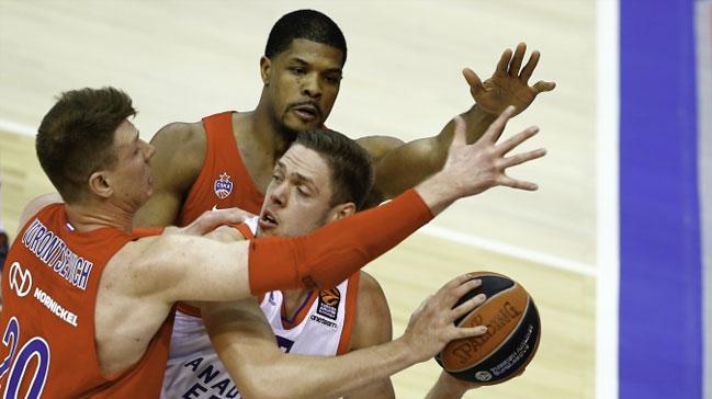 Anadolu Efes, CSKA deplasmannda kaybetti