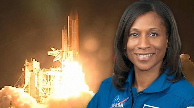 NASA siyahi kadn astronotun uzay grevini iptal etti
