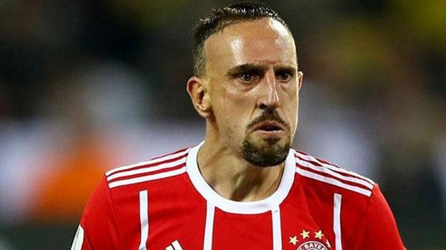 Bayern Mnih'te Franck Ribery krizi bymeye devam ediyor