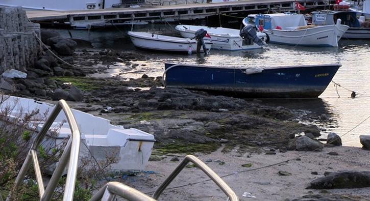 Bodrum'da deniz yaklak 10 metre ekildi