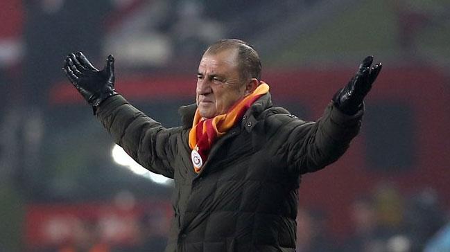 Fatih Terim: Fernando zerinde bask hissediyor