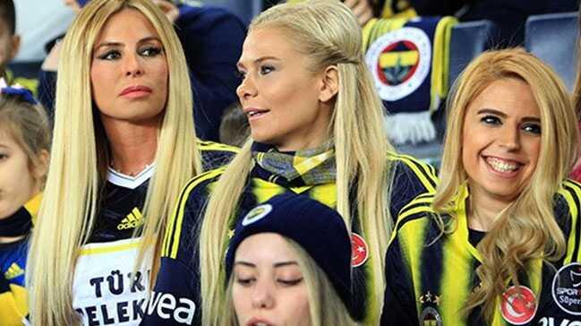 Tribunlerde Kadin Taraftar Sayisi Artti