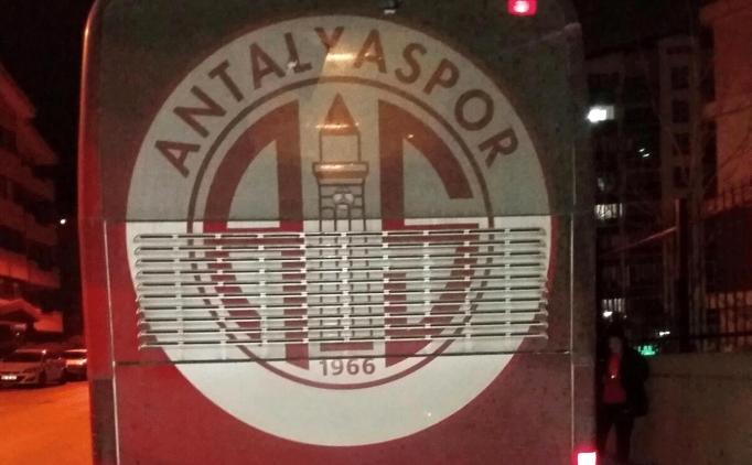 Ankara'da Antalyaspor'un otobsne tal saldr