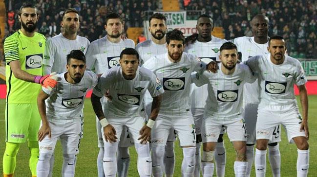 Akhisarspor 12 matr kazanamyor