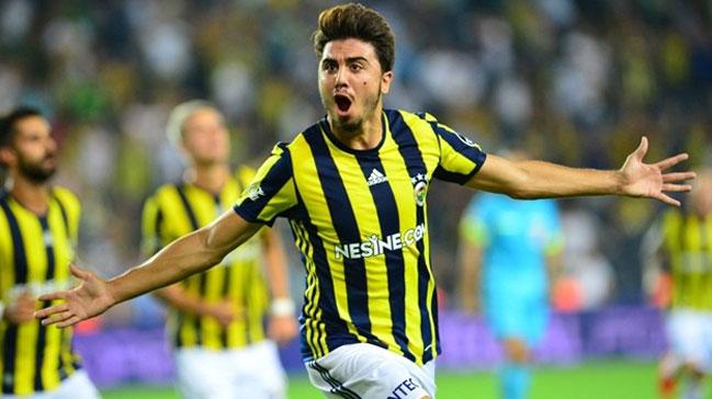 Fenerbahe'de Ozan Tufan'a lisans karld