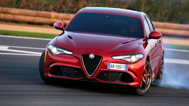 2018 Yln En yi Otomobili belli Alfa Romeo Giulia oldu