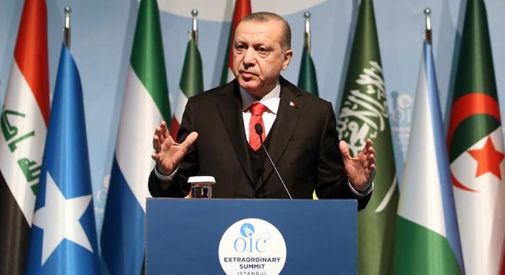 Cumhurbakan Erdoan 'Kuds Genlik Bakenti' onursal bakan seildi