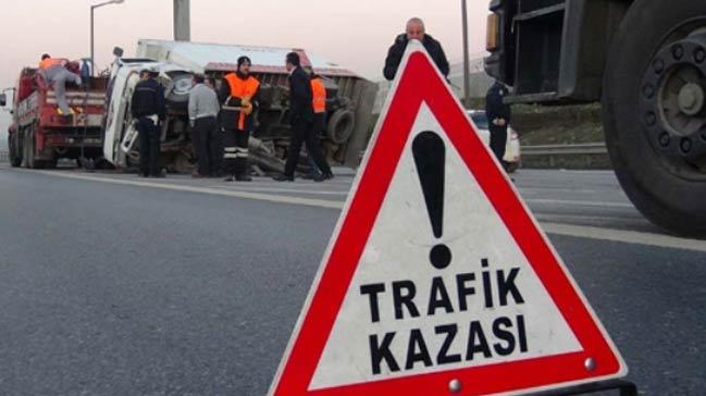 Ankara'da otomobilin devrilmesi sonucu 5 kii yaraland