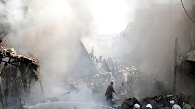 Afganistan'da stadyumda patlama: 3 l