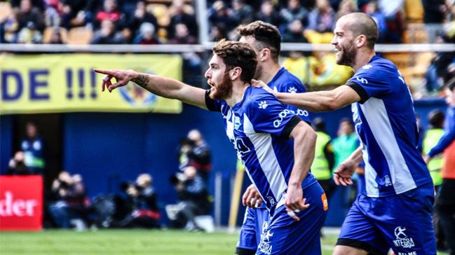 Villarreal evinde Deportivo Alaves'e 2-1 yenildi