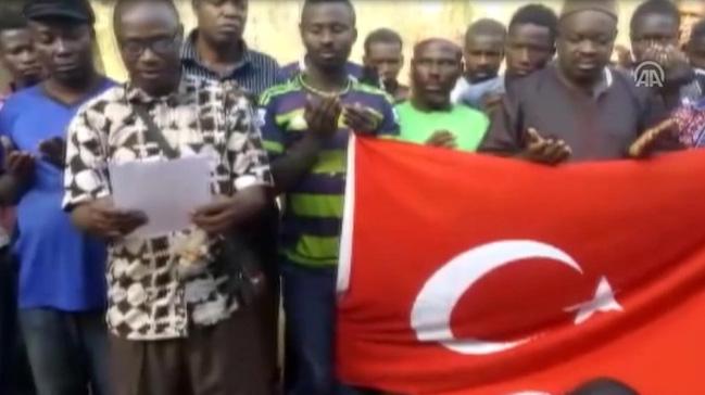 Togo'da Zeytin Dal Harekat iin 3 dilde dua edilip kurban kesildi