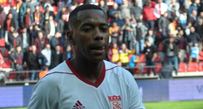 Robinho, Sivasspor formasyla ilk goln att