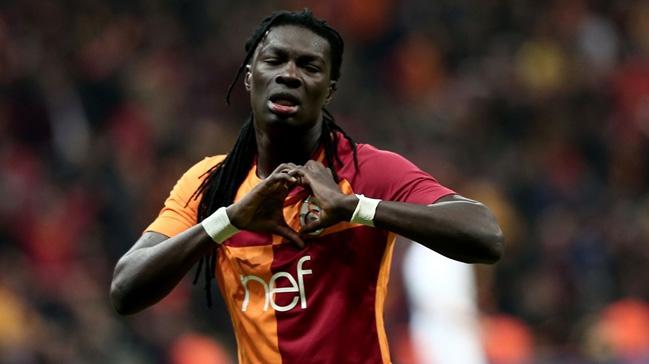 Bafetimbi Gomis, ehitlerimiz iin basal mesaj yaymlad