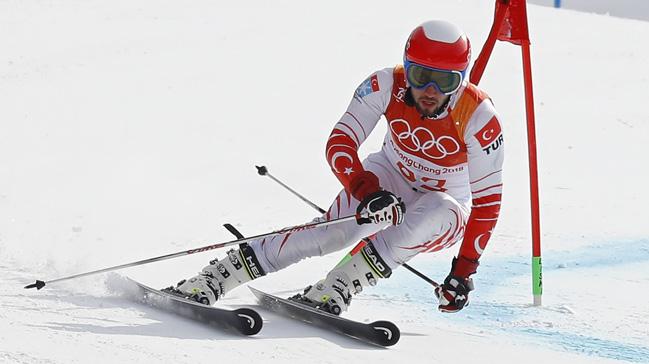 Alp disiplini erkekler byk slalom yarnda milli sporcu Serdar Deniz 67. oldu