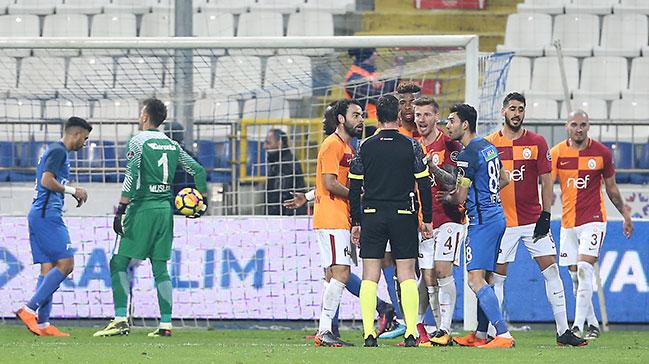 Galatasarayl Serdar Aziz: Pozisyonun penaltyla uzaktan yakndan alakas yok