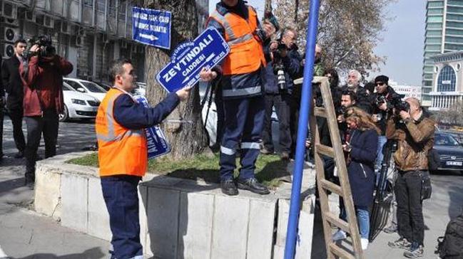 ABD Bykelilii nndeki caddeye 'Zeytindal' tabelas asld