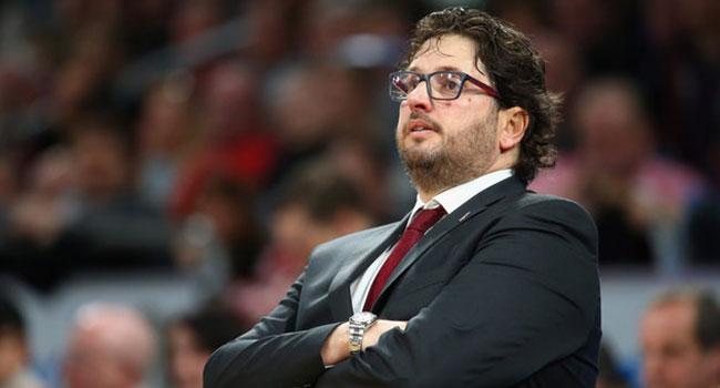 Brose Bamberg'de Andrea Trinchieri dnemi sona erdi