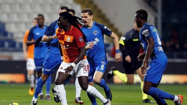 Gomis, bayld mata rekor krd