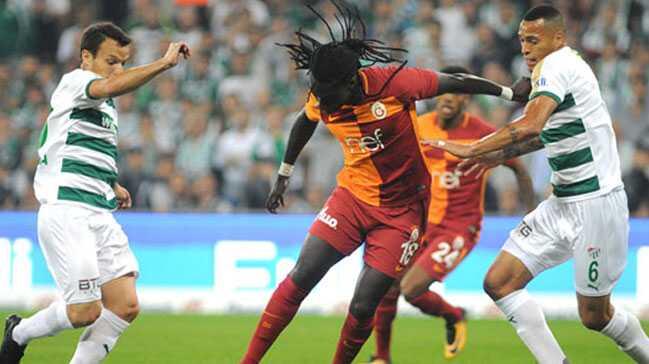 Spor Toto Sper Lig'de 23. haftann perdesi alyor