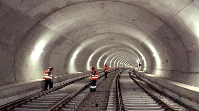 stanbul'da almalar nceden balayan 4 tane metro hatt bu yl sonu itibariyle alyor