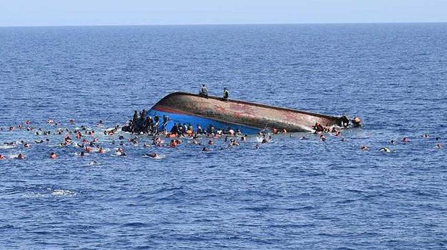Akdeniz aklarnda 5'i ocuk 38 dzensiz gmen yakaland