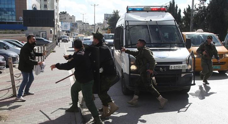 srail askerleri Filistinli bir genci yaralad