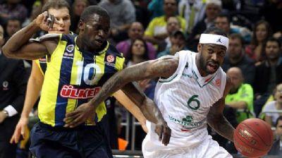 Olympiacos, Bobby Brown' kadrosuna katt