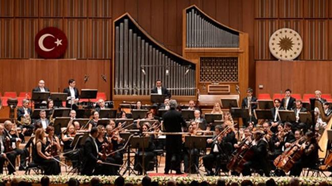 Cumhurbakanl Senfoni Orkestras, Civelek'e elik edecek
