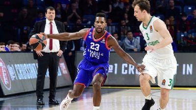 Anadolu Efes evinde malup oldu!