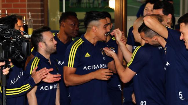 Fenerbahe Nabil Dirar'n doum gnn kutlad