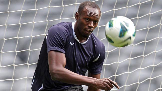 Usain Bolt resmen futbolcu oluyor!