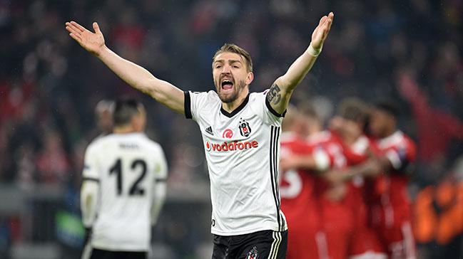 Caner Erkin'e Mete Kalkavan'a kfrden dava!