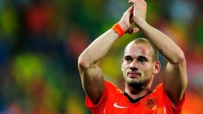 Sneijder, Hollanda Milli Takm'na veda etti