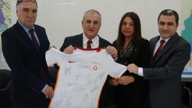 Galatasaray'da Ali Fatinolu'dan bakanlk aklamas