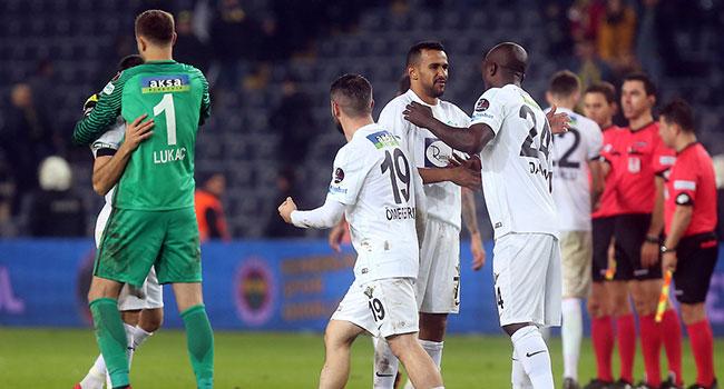 Manisaspor, Akhisar'a pilot takm oluyor