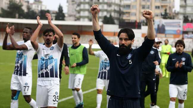 Adana Demirspor evinde konuk ettii Denizlispor'u 3-1 malup etti