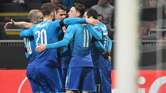 UEFA Avrupa Ligi'nde Arsenal deplasmanda Milan' 2-0 malup etti