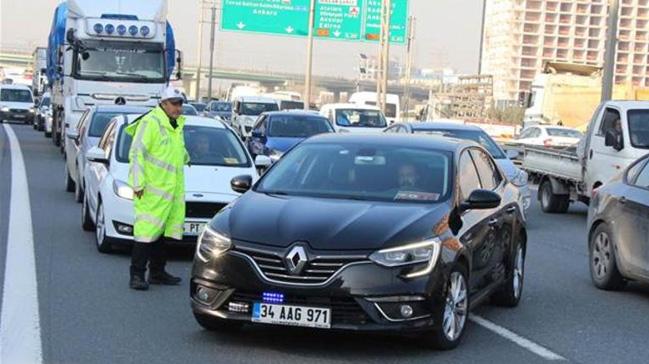 Bunu yapanlar artk bir kez daha dnsn... stanbul'un drt bir noktasnda ceza yad