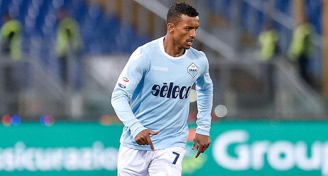 Lazio taraftarndan Luis Nani'ye saldr